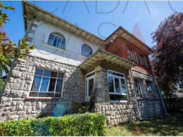 Casa en venta en Boo de Guarnizo, El Astillero