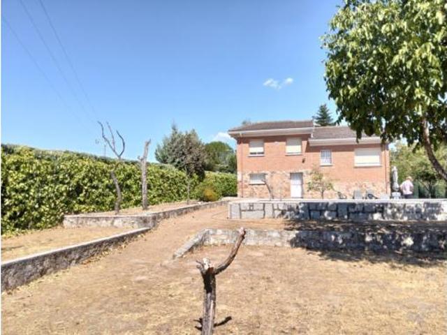 Casa en venta en El Boalo, Madrid