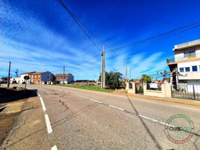 Casa en venta en El Burgo Ranero, Castilla y León