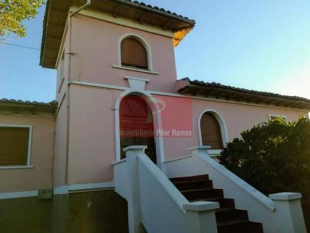 Casa en venta en El Burgo Ranero, Castilla y León