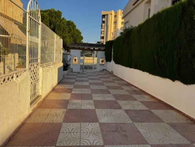 Casa en venta en Platja de Mutxavista, l'Alacantí
