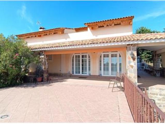 Casa en venta en Las Colinas, El Casar