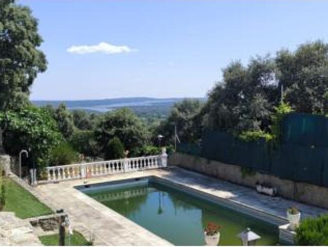 Casa en venta en El Escorial, Urbanización Las Zorreras