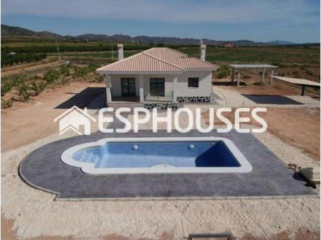 Casa en venta en el Pinós / Pinoso, Alacant / Alicante
