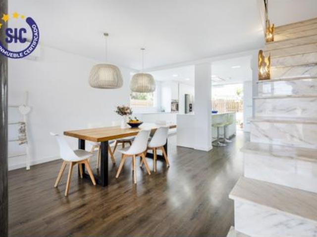 Casa en venta en l'Horta Nord, Valencia