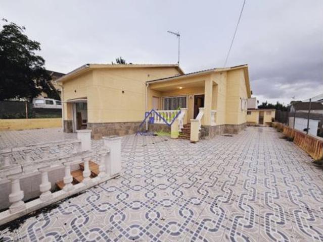 Casa en venta en Baix Penedès, Catalunya