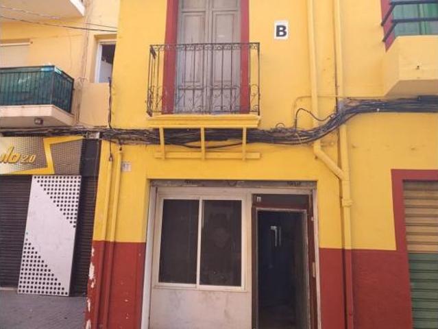Casa en venta en Elda, Valencia