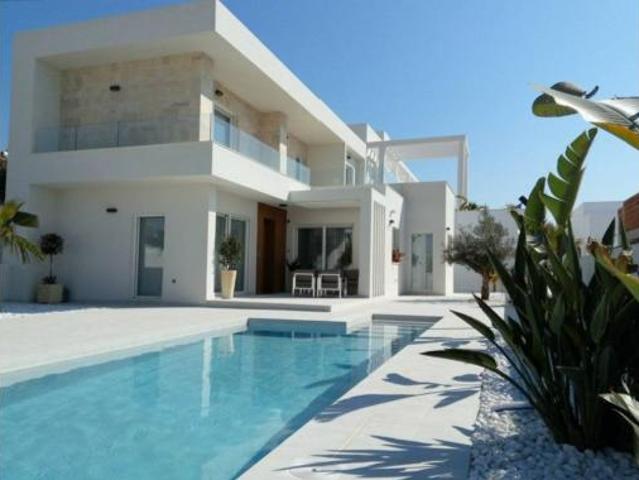 Casa en venta en la Portalada, el Baix Vinalopó