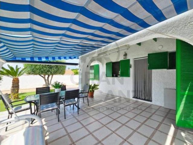 Casa en venta en Urbanització Els Arenals del Sol, el Baix Vinalopó