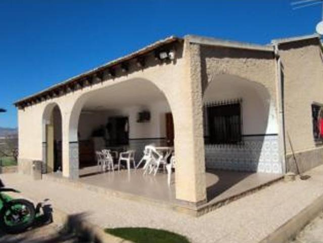 Casa en venta en Algorós, el Baix Vinalopó