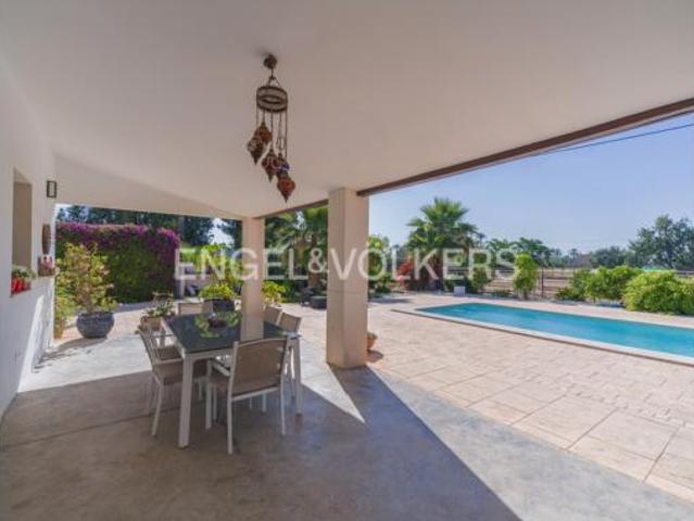 Casa en venta en la Foia, el Baix Vinalopó