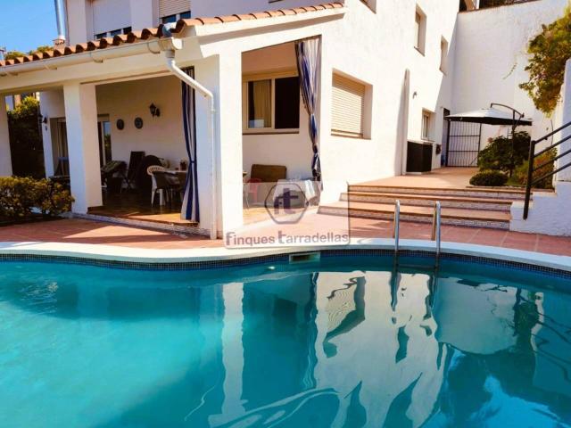Chalet en venta en Mas Terrats, la Selva