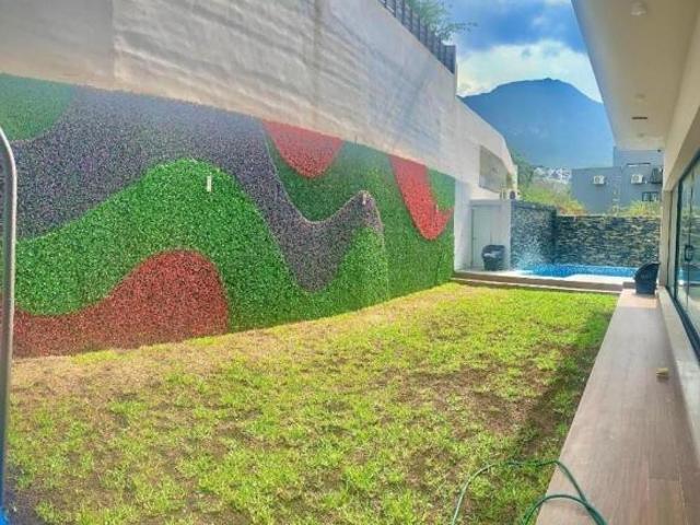 Casa venta en sierra alta