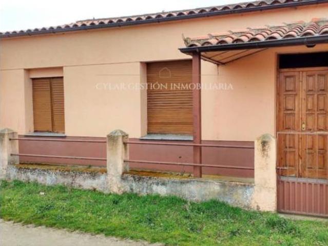 Casa en venta en Encinas De Abajo