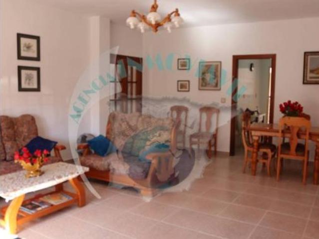 Casa en venta en Encinas Reales, Andalucía