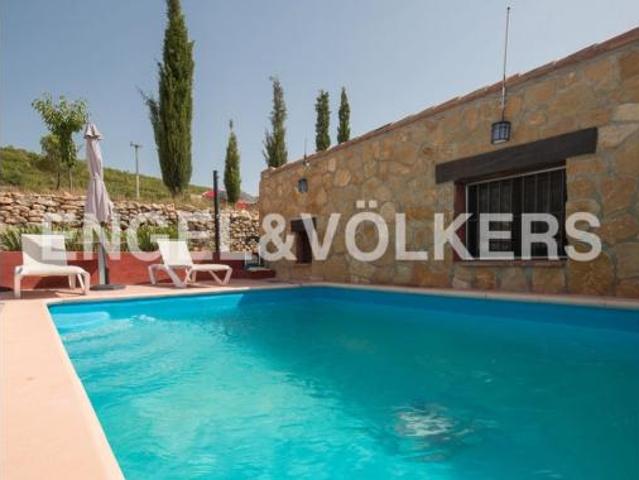 Casa en venta en La Canal de Navarrés, Valencia