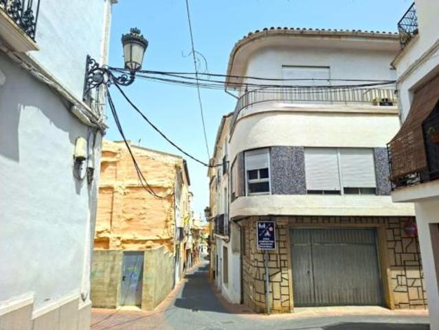 Casa en venta en La Canal de Navarrés, Valencia