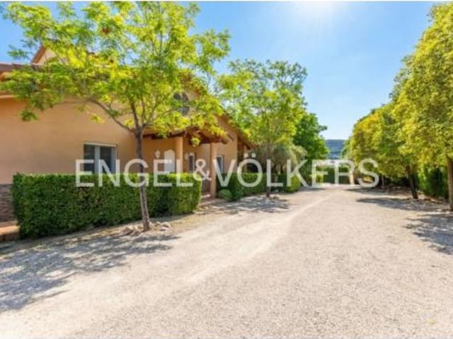 Casa en venta en La Canal de Navarrés, Valencia