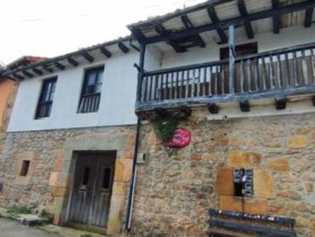 Casa en venta en Entrambasaguas, Cantabria