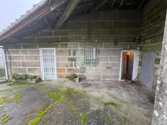 Casa en venta en Ourense, Galicia