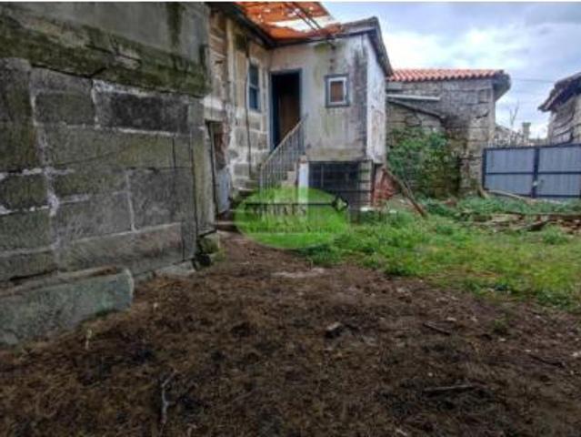 Casa en venta en Ourense, Galicia