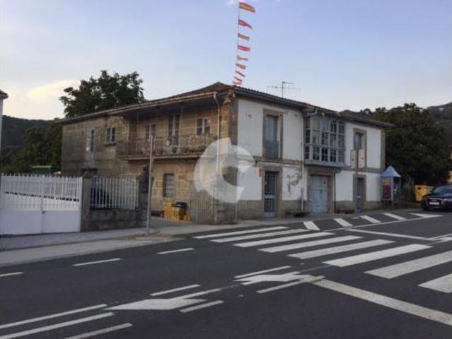 Casa en venta en Ourense, Galicia