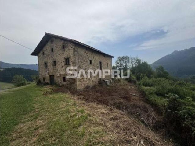 Casa en venta en Eskoriatza, Guipúzcoa