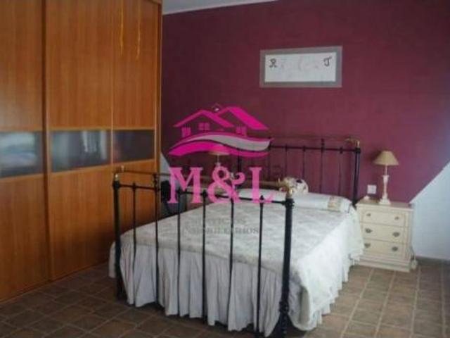 Casa en venta en Esparragalejo, Extremadura