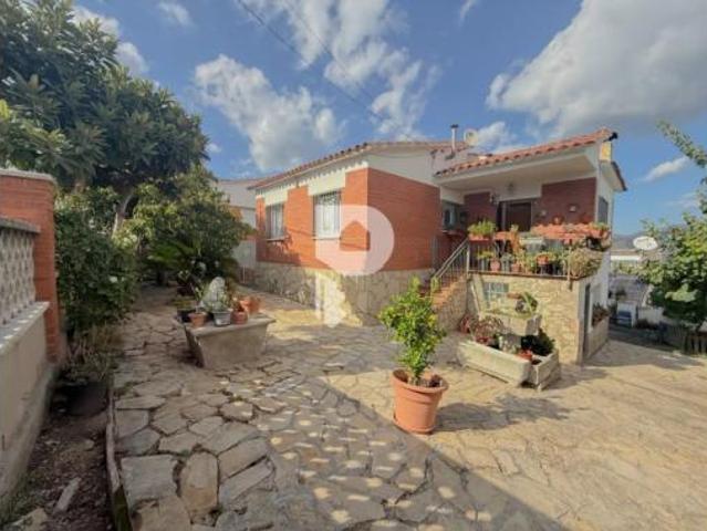 Casa en venta en Can Rial, Esparreguera
