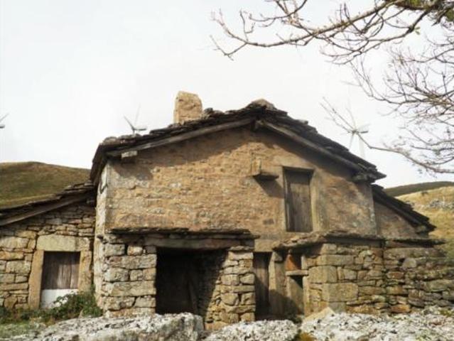 Casa en venta en Espinosa De Los Monteros, Castilla y León