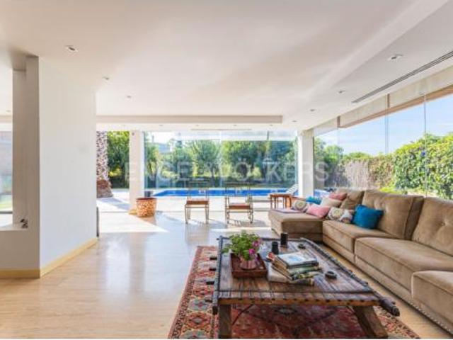 Casa en venta en Finestrelles, Baix Llobregat