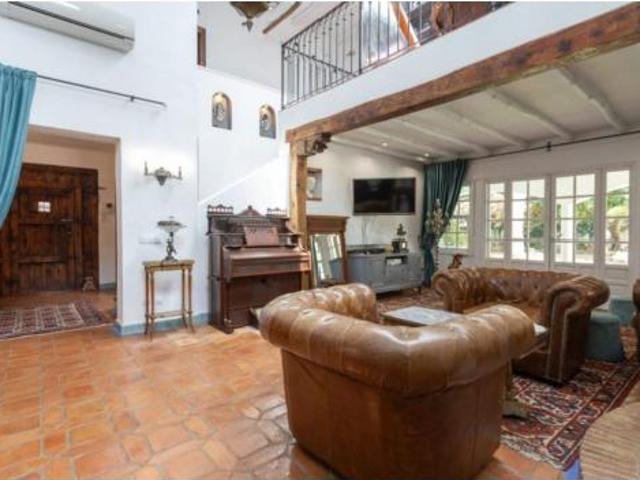 Casa en venta en Atalaya, Costa del Sol Occidental