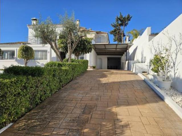 Casa en venta en El Padrón, Costa del Sol Occidental