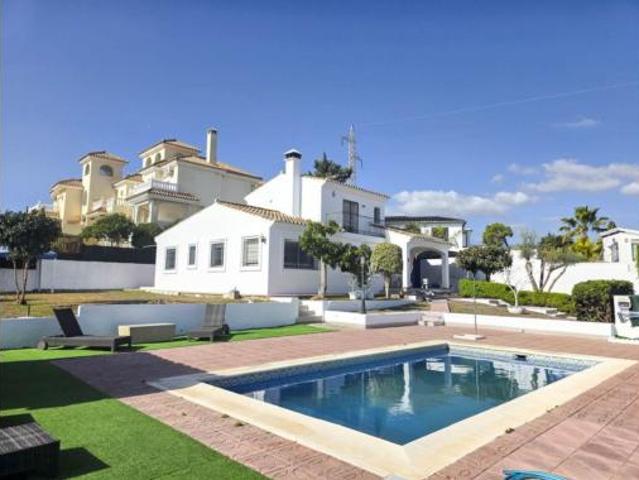 Casa en venta en Urbanización Puerto Estepona (Seghers), Costa del Sol Occidental