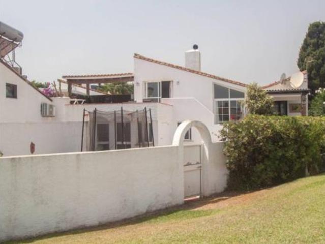 Casa en venta en Forest Hills, Costa del Sol Occidental