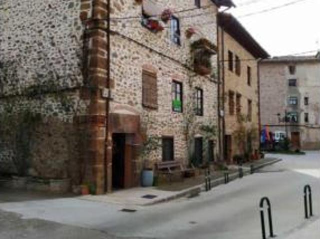 Casa en venta en Ezcaray, La Rioja