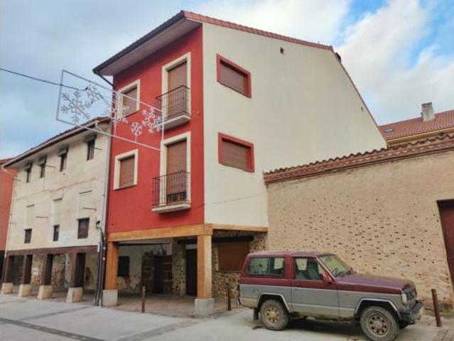 Casa en venta en Ezcaray, La Rioja