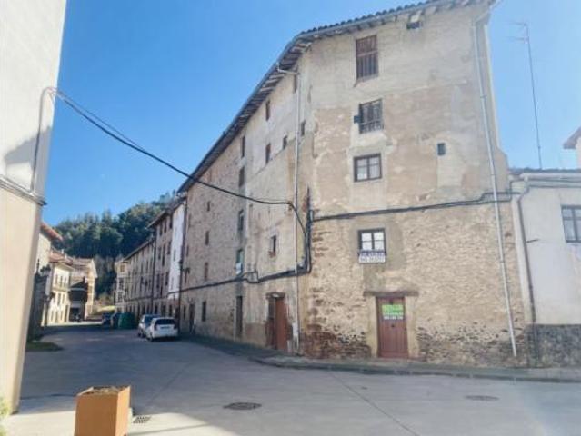 Casa en venta en Ezcaray, La Rioja