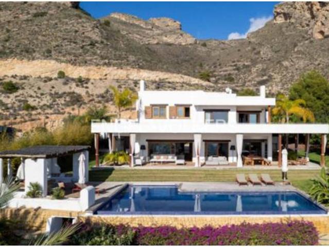 Casa en venta en la Marina Baixa, Valencia