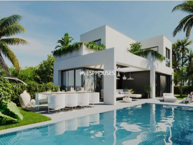 Casa en venta en la Marina Baixa, Valencia
