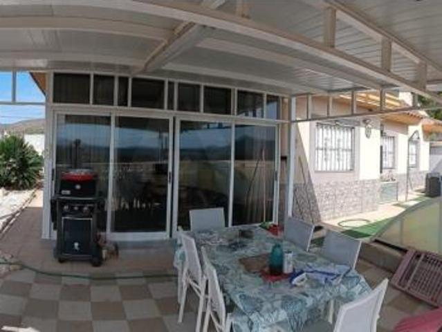 Casa en venta en Los Baños, Oriental
