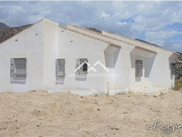 Casa en venta en La Axarquía, Andalucía