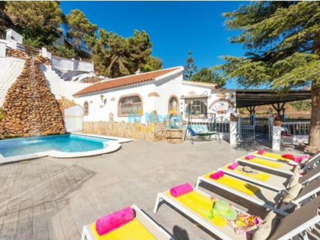 Casa en venta en La Axarquía, Andalucía