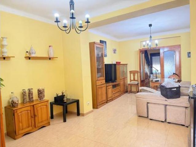 Casa en venta en Antequera, Andalucía