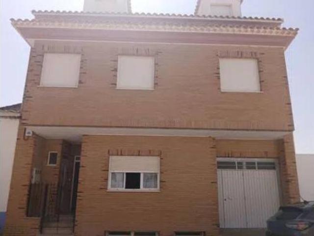 Casa en venta en Fuentealbilla, Castilla-La Mancha