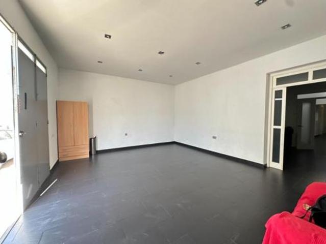 Casa en venta en Fuentes De Andalucía, Andalucía