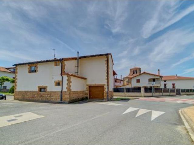Casa en venta en Esquíroz, Iruñerria