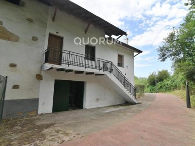 Casa en venta en Bengoetxe, Galdakao