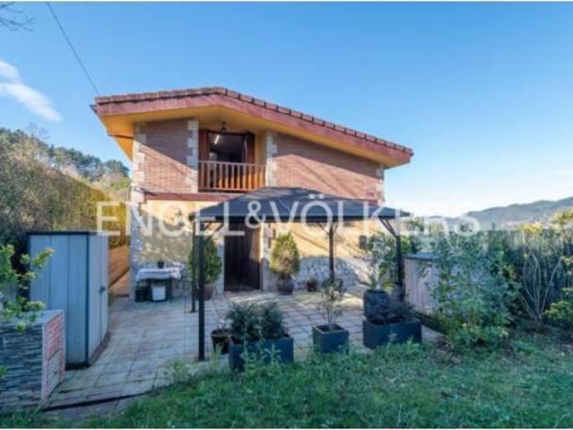 Casa en venta en Galdames, Guipúzcoa