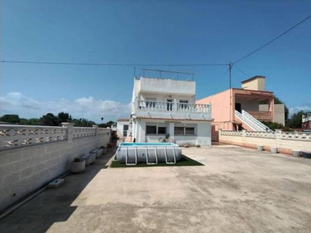 Casa en venta en Grau i Platja, la Safor